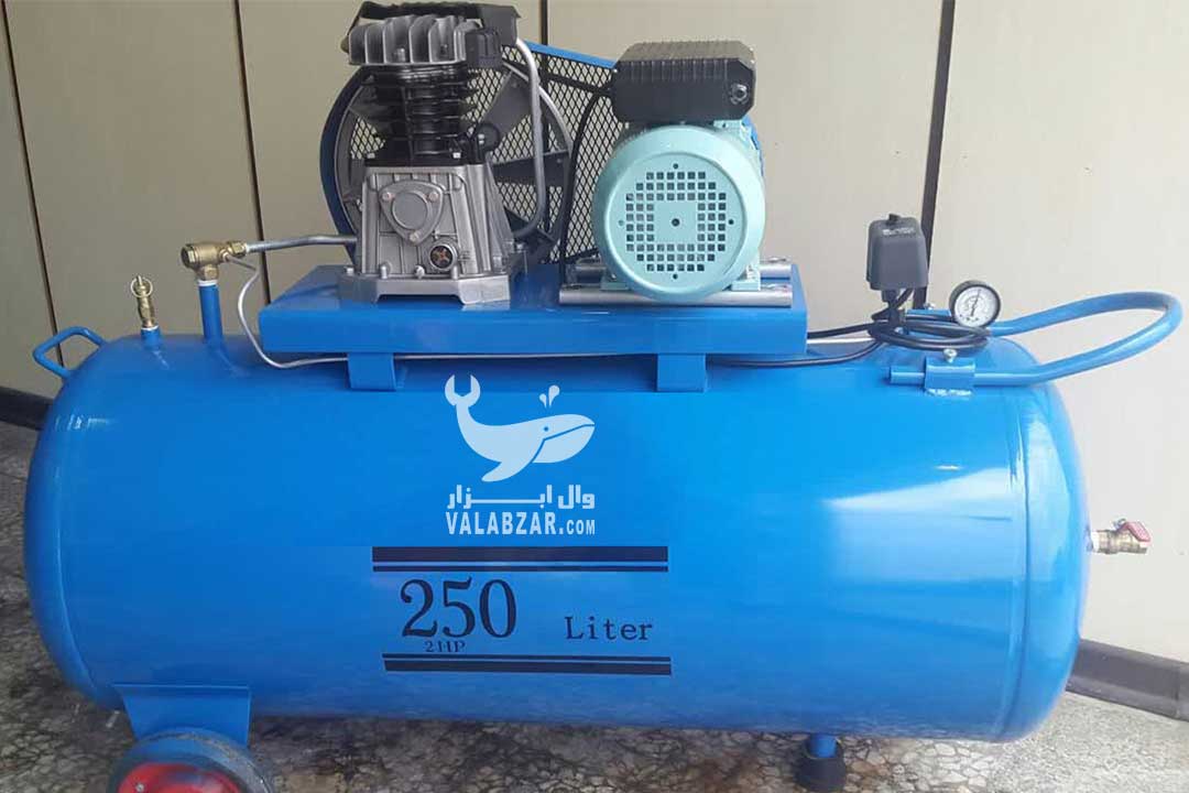 10-وال-ابزار-کمپرسور-اسکرو-Screw-Air-Compress وال ابزار - کمپرسور نصب روی مخزن افقی